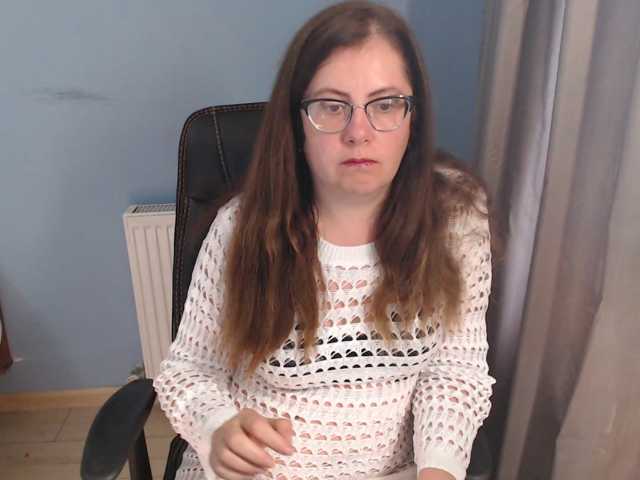 mandarinka28 live cam on BongaCams