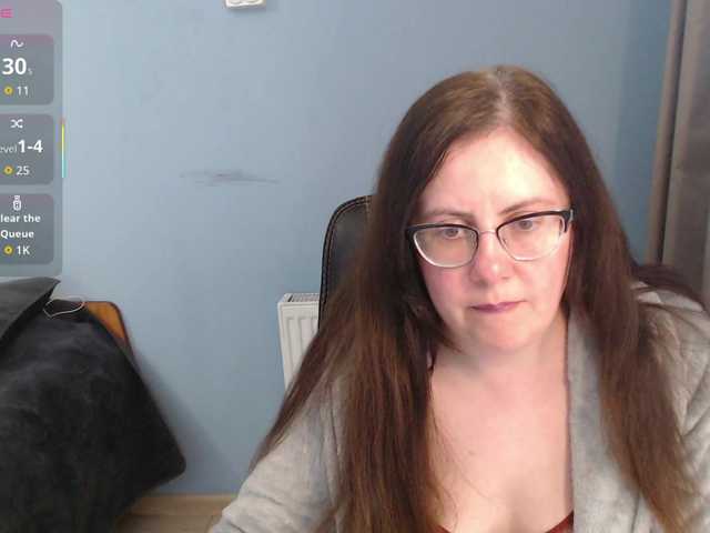 mandarinka28's BongaCams show and profile