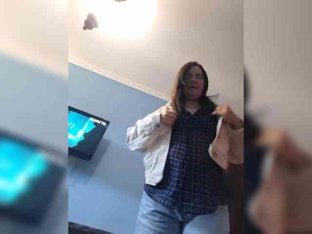mandarinka28 webcam