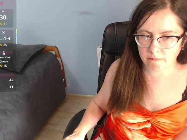 mandarinka28 Live Webcam on BongaCams