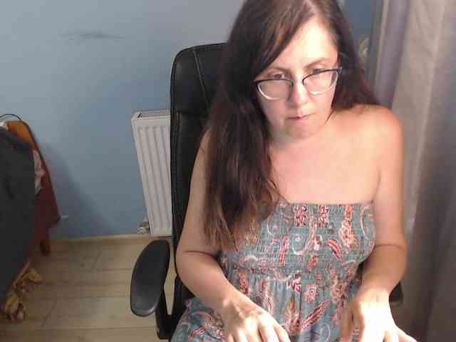 mandarinka28 webcam