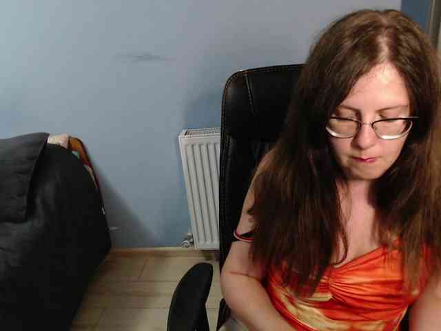 mandarinka28 webcam
