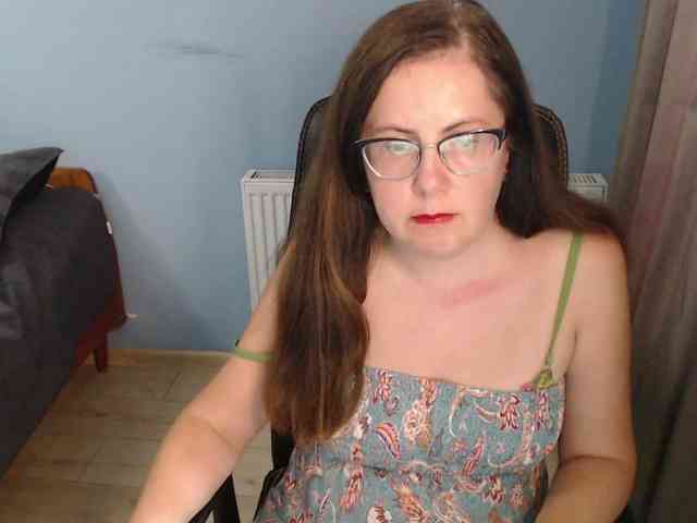 mandarinka28 webcam