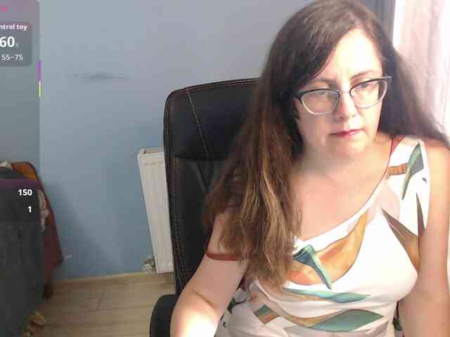 strip chat live Mandarinka28