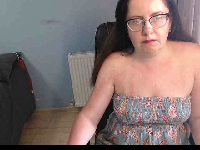 mandarinka28 webcam