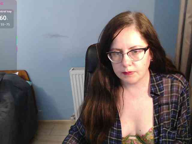mandarinka28 Live Webcam on BongaCams