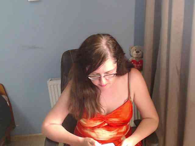 mandarinka28 webcam