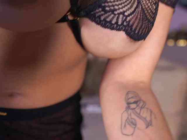 AmmyScott webcam