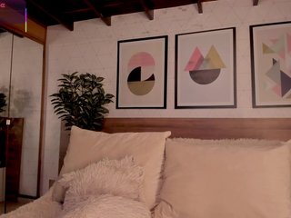 LunaRuso Porn Show