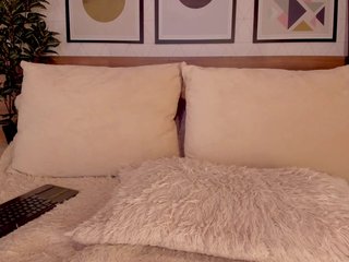 LunaRuso Porn Show