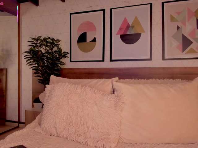 LunaRuso live cam on BongaCams