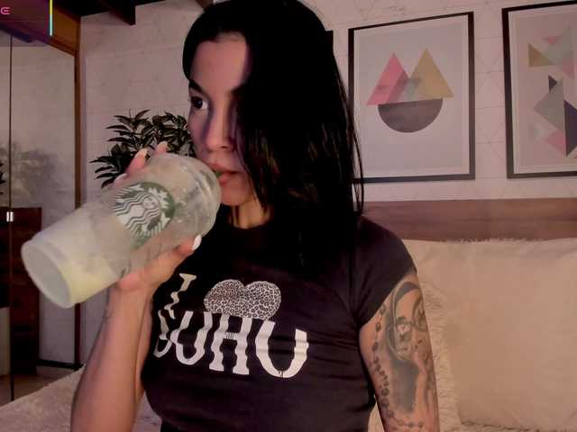 LunaRuso live cam on BongaCams