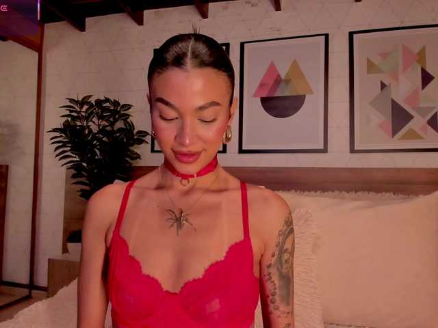 LunaRuso live cam on BongaCams