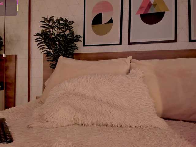 LunaRuso live cam on BongaCams