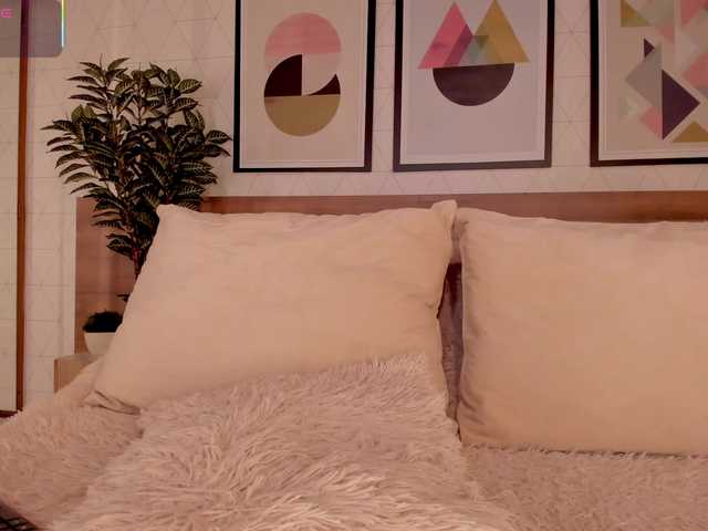 LunaRuso live cam on BongaCams