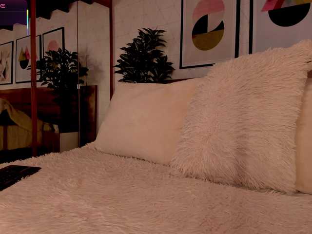 LunaRuso live cam on BongaCams