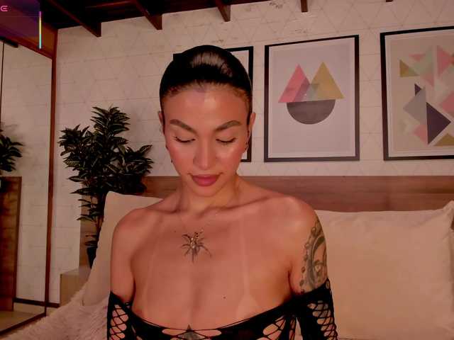 LunaRuso live cam on BongaCams