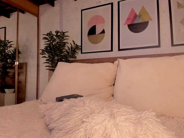 LunaRuso's BongaCams show and profile