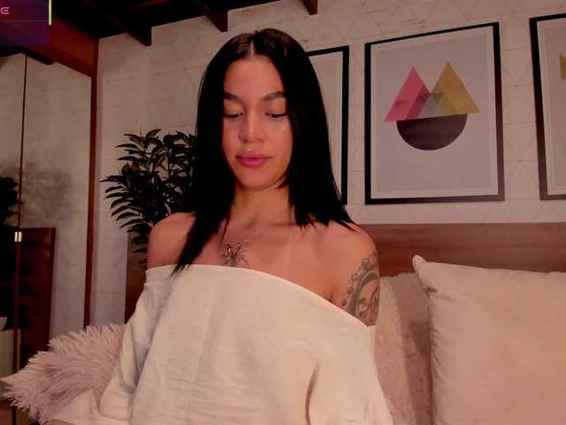 LunaRuso live cam on BongaCams