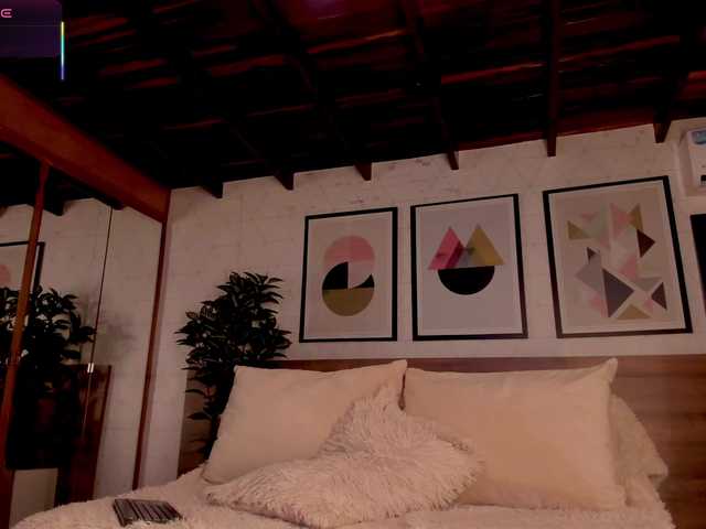 LunaRuso live cam on BongaCams