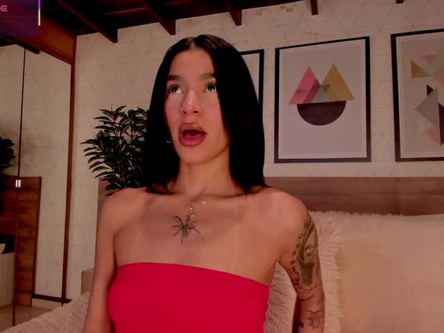 LunaRuso live cam on BongaCams