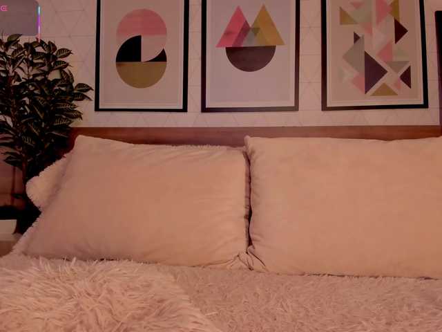 LunaRuso live cam on BongaCams