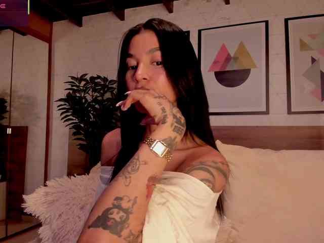 LunaRuso webcam