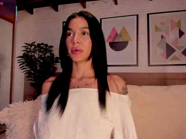 LunaRuso webcam