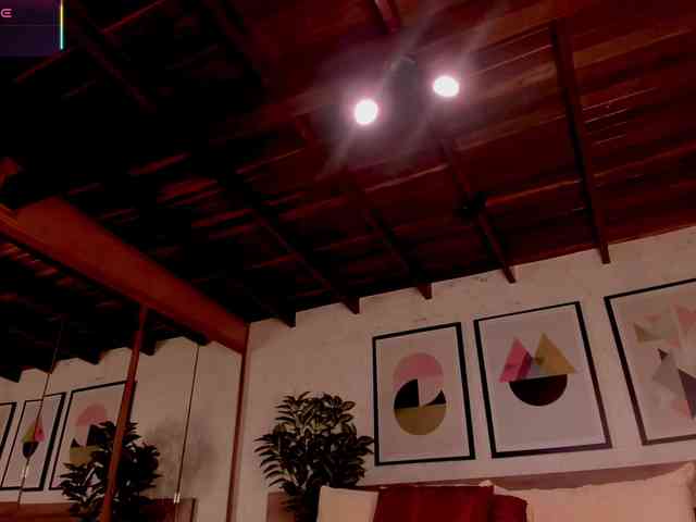 LunaRuso webcam