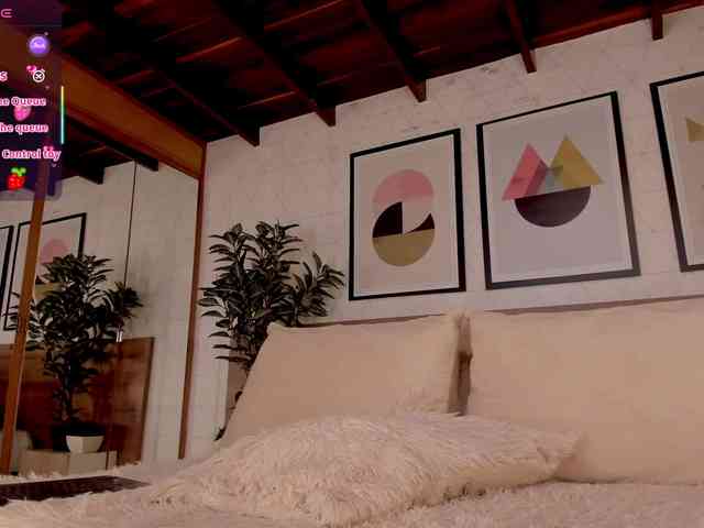 LunaRuso webcam