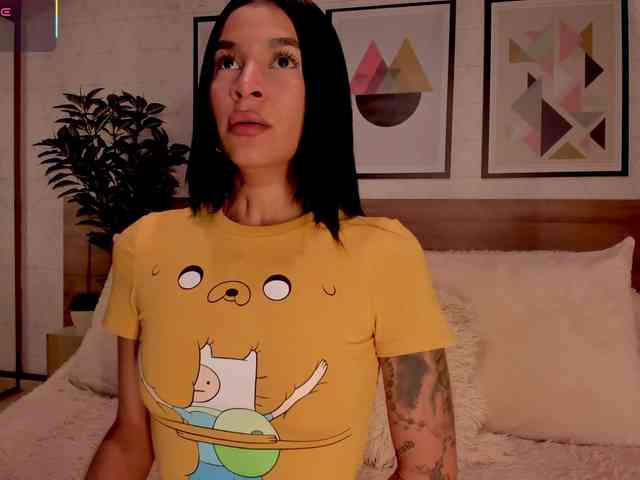 LunaRuso webcam