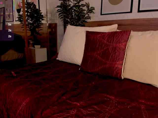 LunaRuso webcam