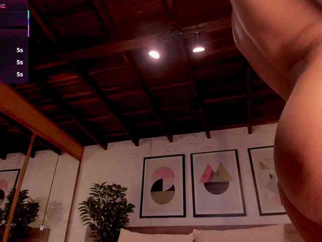 LunaRuso webcam