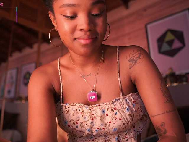 AriaFoster live cam on BongaCams