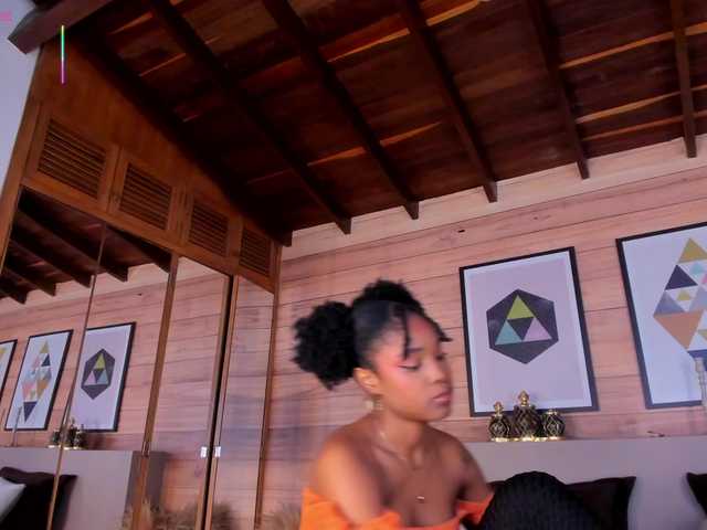 AriaFoster's BongaCams show and profile