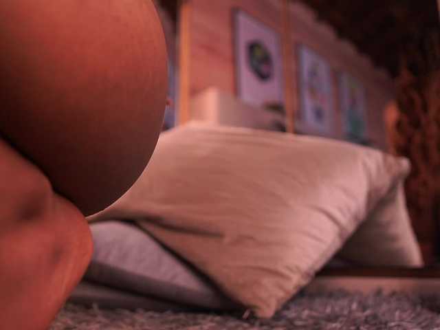 AriaFoster live cam on BongaCams