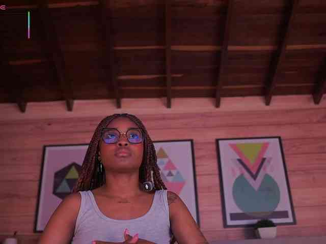 Modelo: AriaFoster