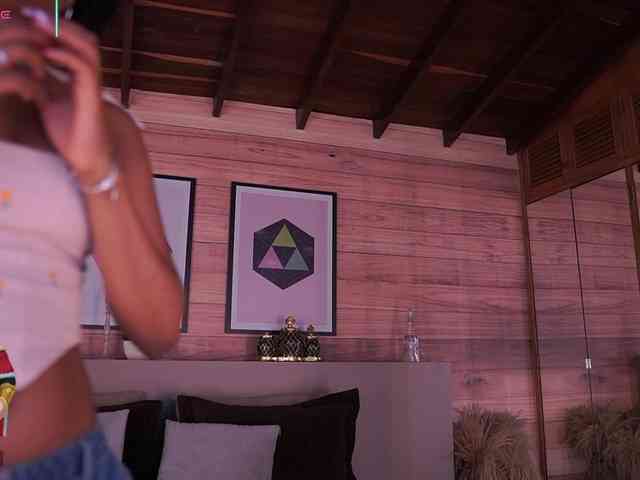 AriaFoster webcam