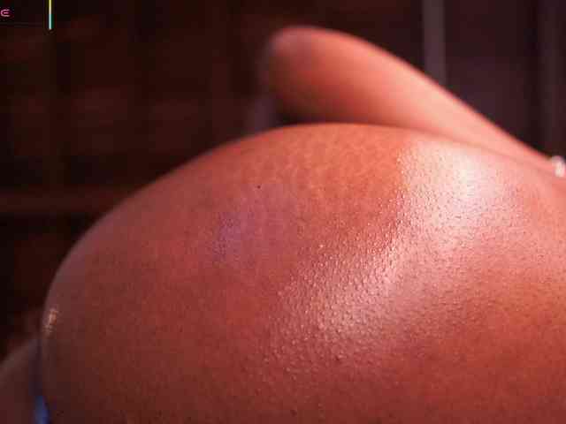 AriaFoster webcam