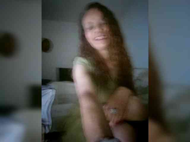 Monica-0809 webcam