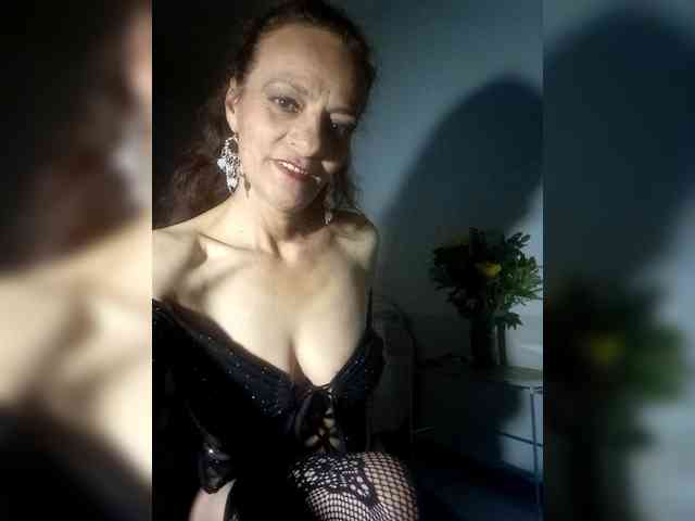 Monica-0809 webcam