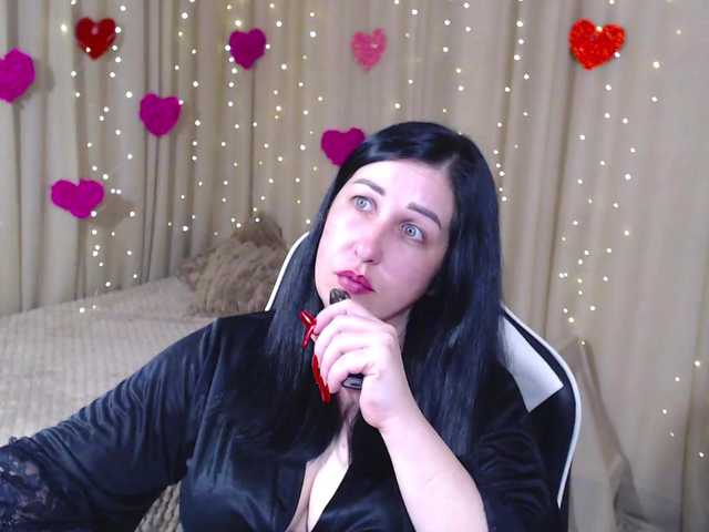 JillStevens's BongaCams show and profile