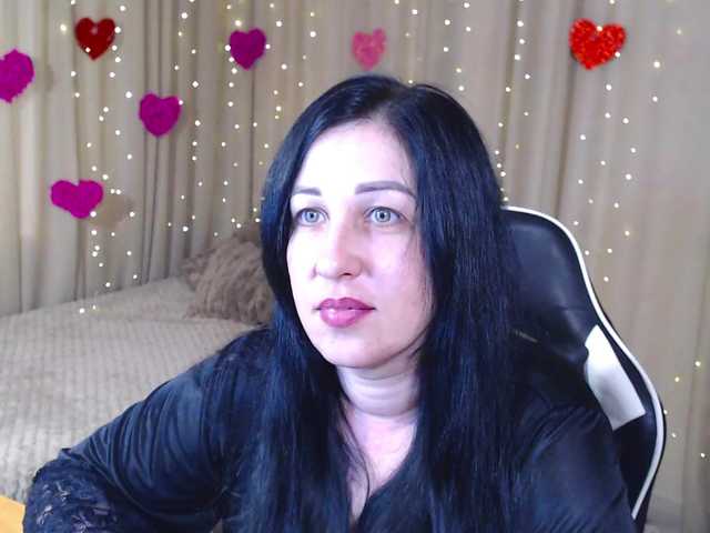 JillStevens's BongaCams show and profile