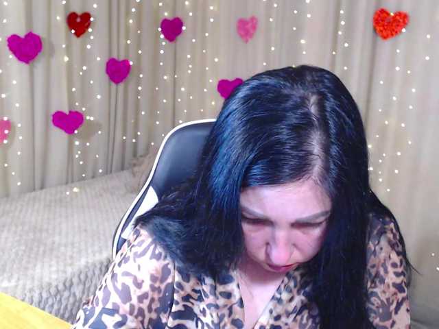 JillStevens's BongaCams show and profile