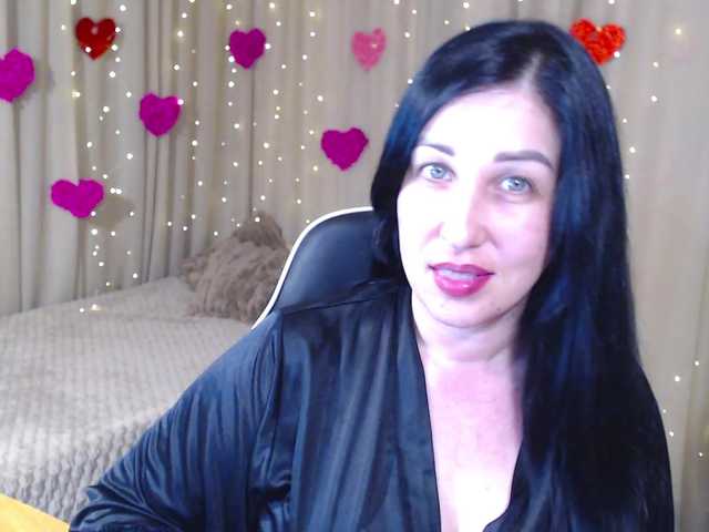 JillStevens's BongaCams show and profile