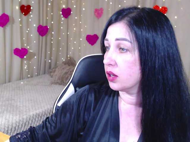 JillStevens's BongaCams show and profile