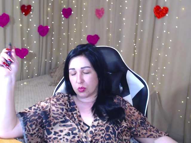 JillStevens's BongaCams show and profile