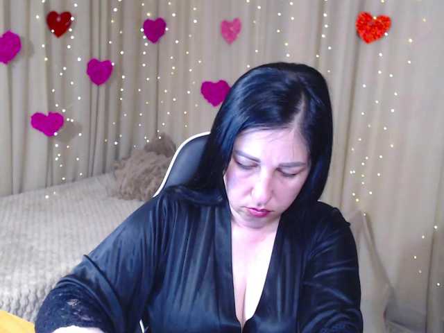 JillStevens's BongaCams show and profile