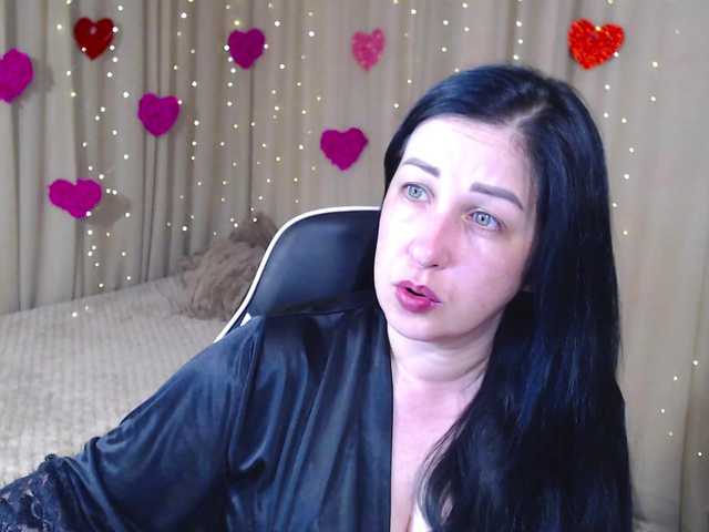 JillStevens's BongaCams show and profile