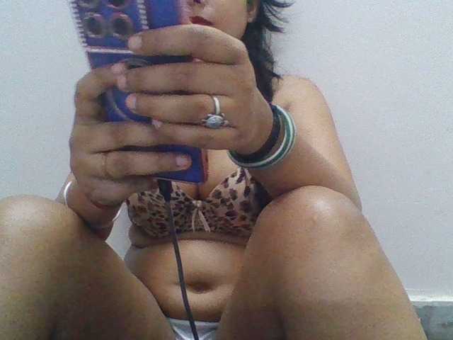 WildSarita22 preview